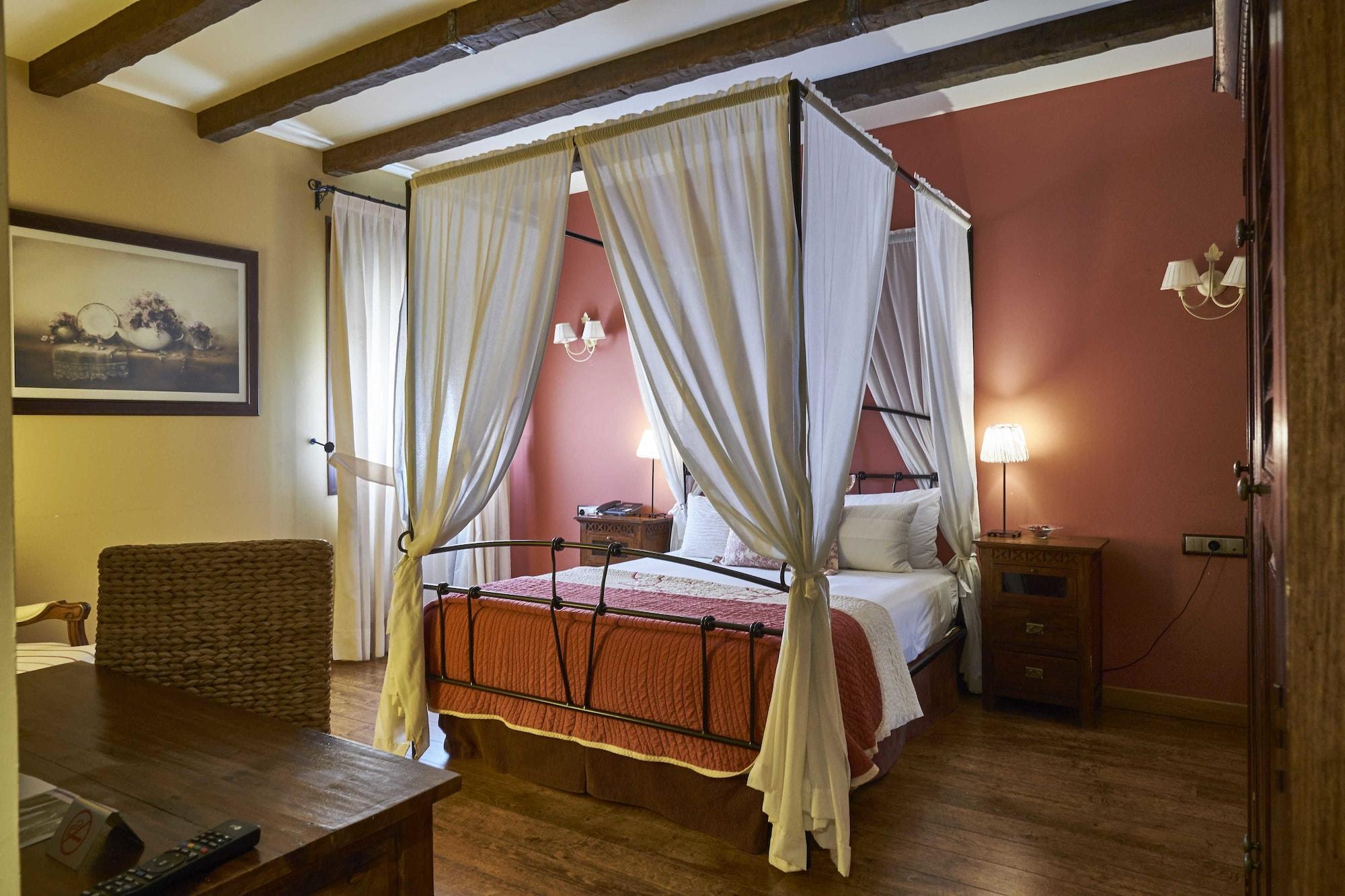 Casona De Torres Hotel 3*